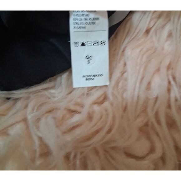 Nike Black Gloves with Silver Swoosh - Picture 2 of 11